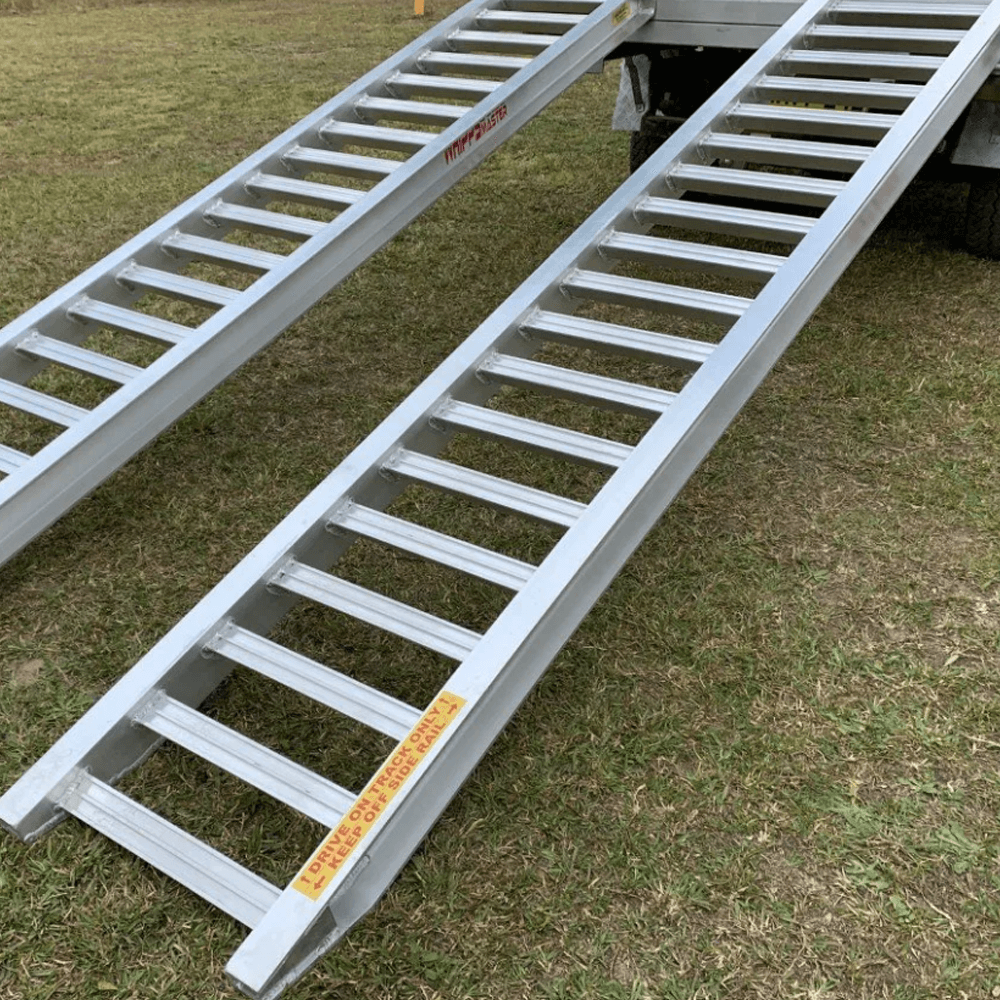 Whipps 6.5 Tonne 2.5m x 680mm Aluminium Machinery Loading Ramps