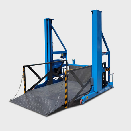 corner view of Heeve 2T Hydraulic Mobile Loading Dock Lifting Platform
