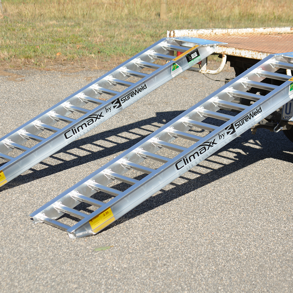 Sureweld 1.5-Tonne 3.3m x 440mm Rubber Series Aluminium Loading Ramps